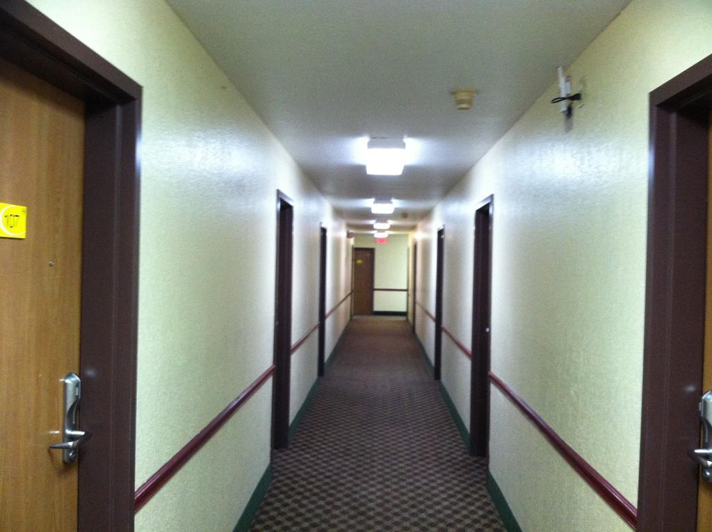 Super 8 By Wyndham Sikeston/Miner Area Hotel Luaran gambar
